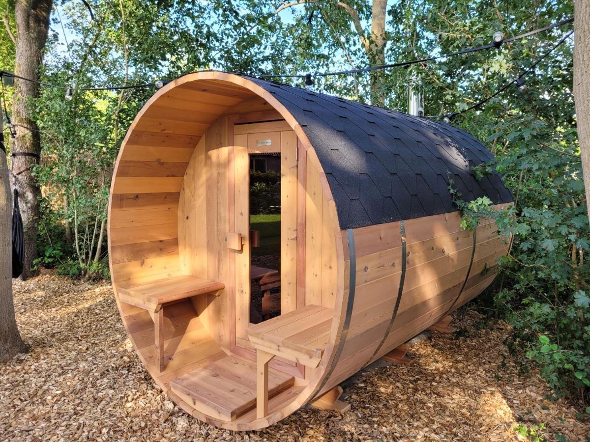 Retro Chic Wellness Met Hottub & Sauna Ewijk Ngoại thất bức ảnh